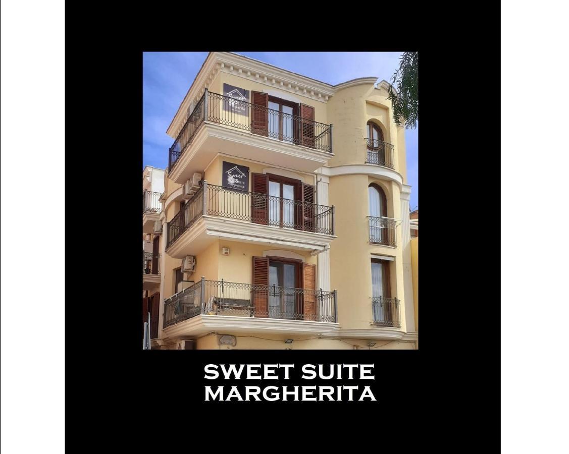 Sweet Suite Margherita B&B Маргерита-ді-Савоя Екстер'єр фото