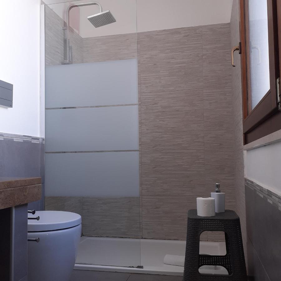 Sweet Suite Margherita B&B Маргерита-ді-Савоя Екстер'єр фото